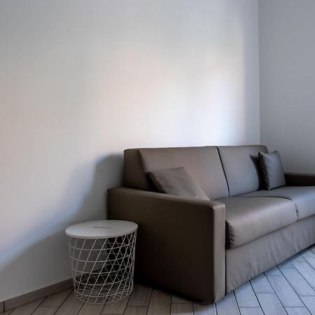 Home Hotel Senago Екстериор снимка