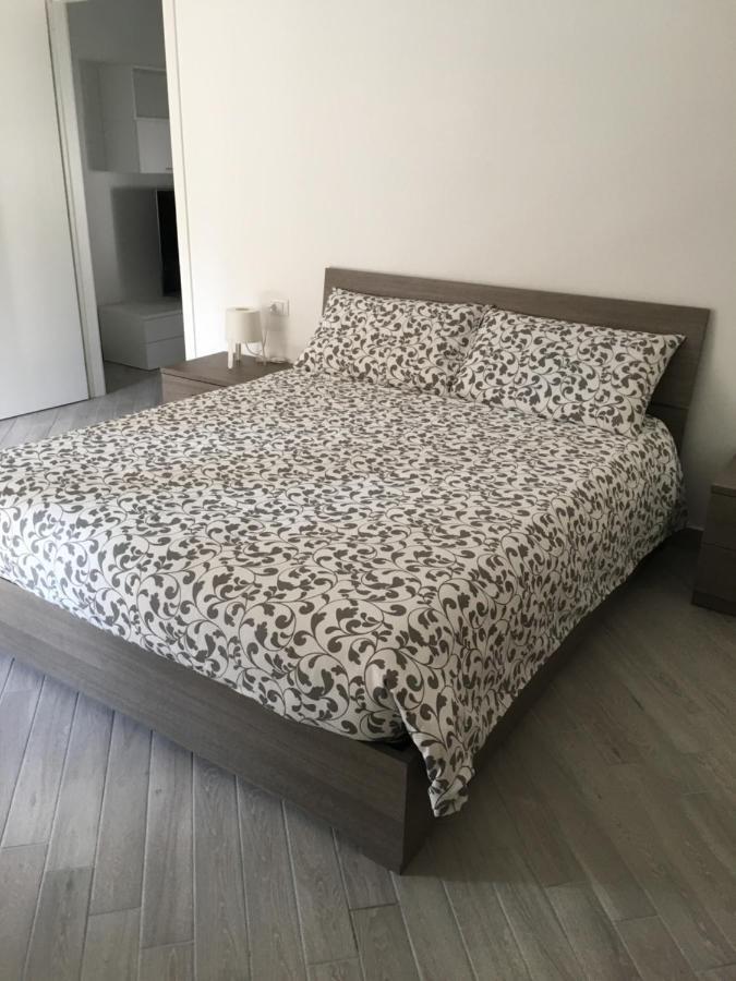 Home Hotel Senago Екстериор снимка