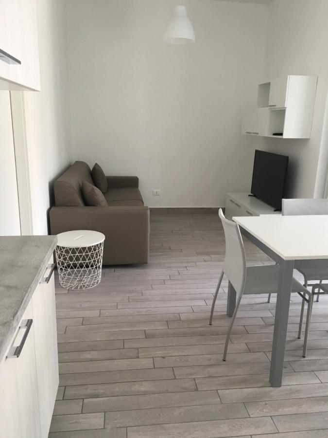 Home Hotel Senago Екстериор снимка