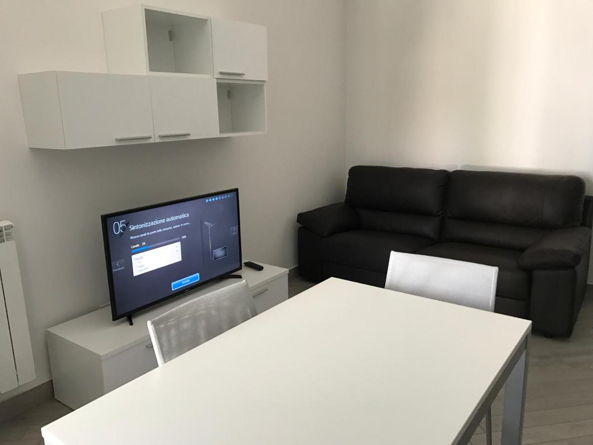 Home Hotel Senago Екстериор снимка