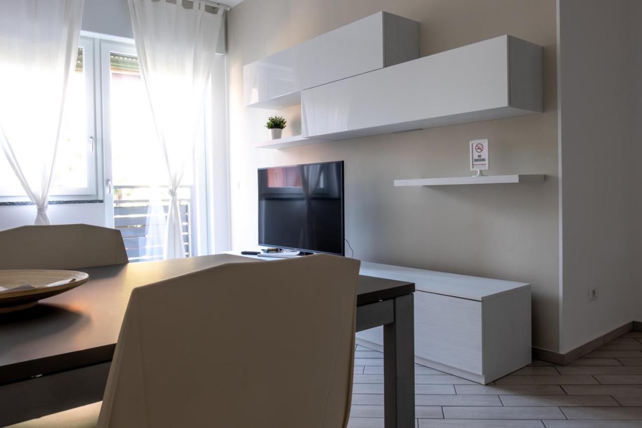 Home Hotel Senago Екстериор снимка