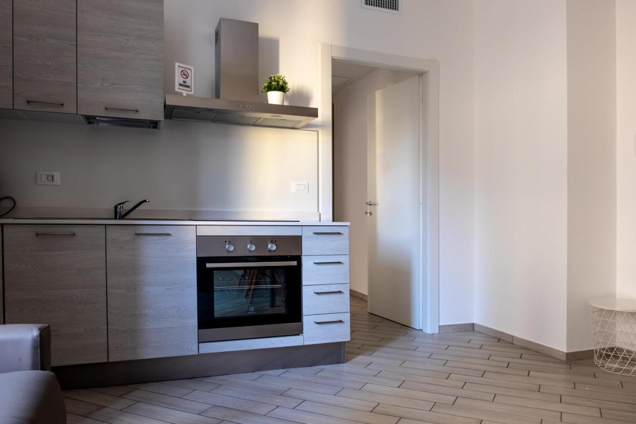 Home Hotel Senago Екстериор снимка