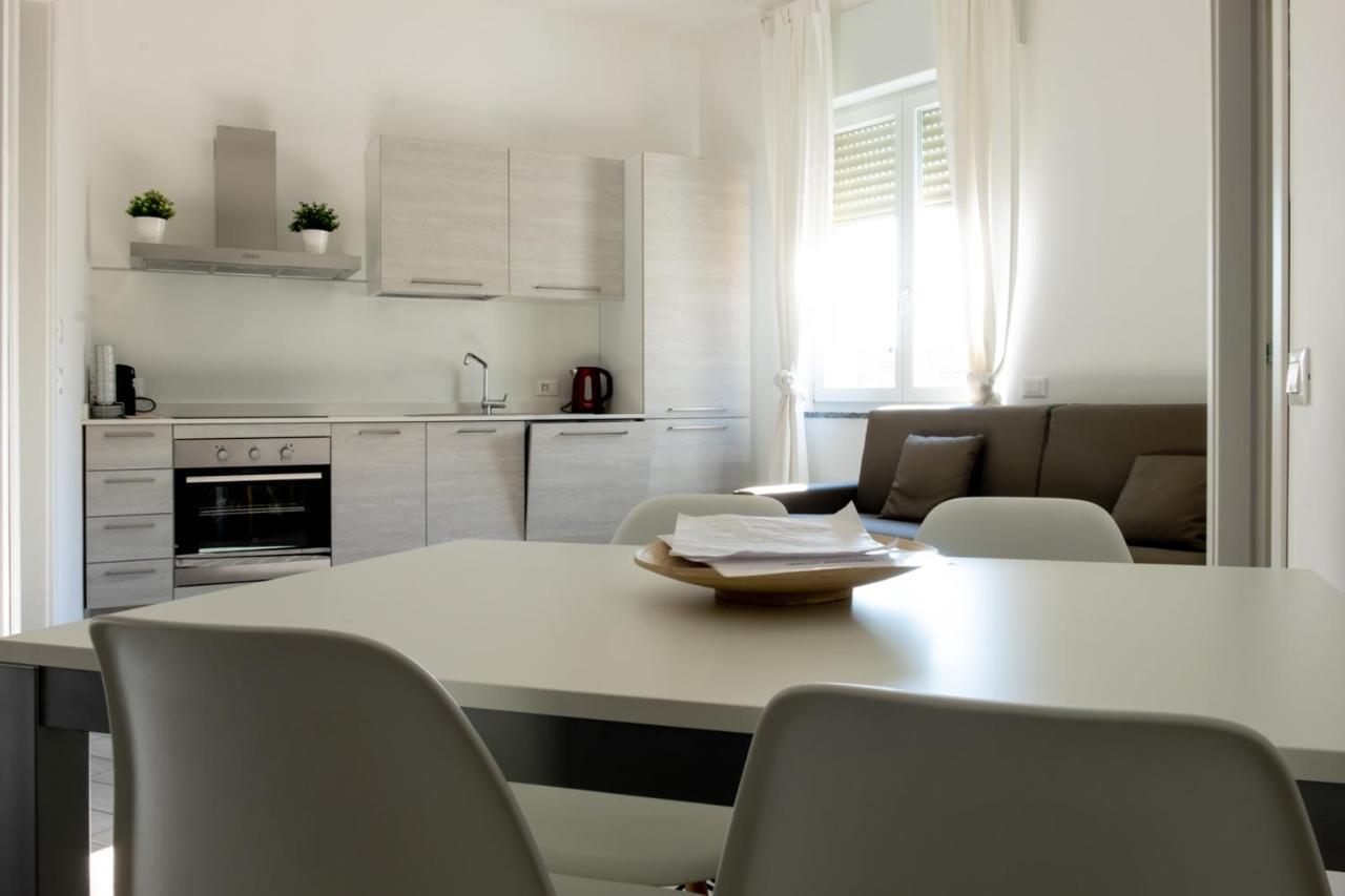 Home Hotel Senago Екстериор снимка
