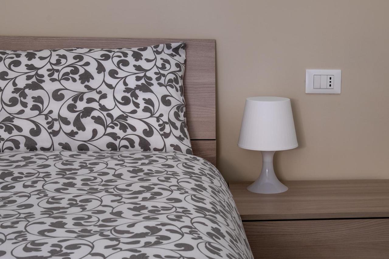 Home Hotel Senago Екстериор снимка